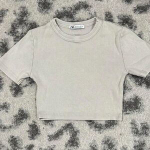 Zara light grey basic simple short mini short sleeve fitted tee t shirt crop top